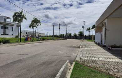 Imagem: O terreno possui 200m² de Área e está localizado em Nova