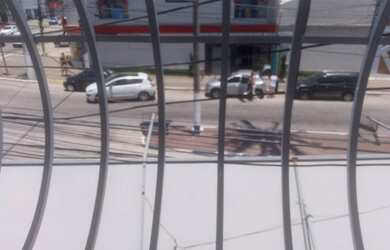 Imagem 1: Vendo apto em São Cristóvão Cabo Frio a 2 minutos da praia R$220.000