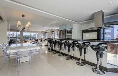 Imagem: O apartamento na cobertura possui 3 Dormitórios, 3 Banheiros