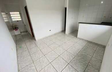 Imagem: Apartamento de 1 Dormitório com Suíte no Tupiry, Apenas 200