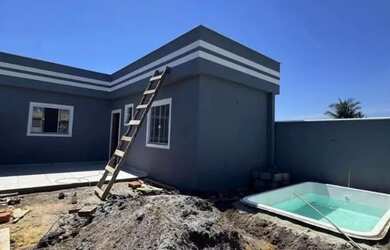 Imagem: A casa possui 1 Dormitório, 1 Banheiro, 1 Vaga na garagem e