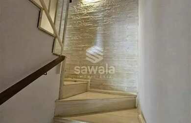 Imagem: A casa possui 4 Dormitórios, 5 Banheiros, 3 Vagas na garagem