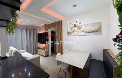 Imagem: O apartamento possui 2 Dormitórios, 1 Banheiro, 1 Vaga na garagem