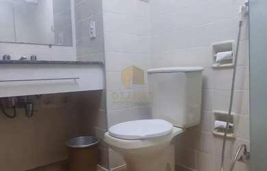 Imagem 11: Apartamento para venda ou locação na Avenida Francisco Glicério, no...