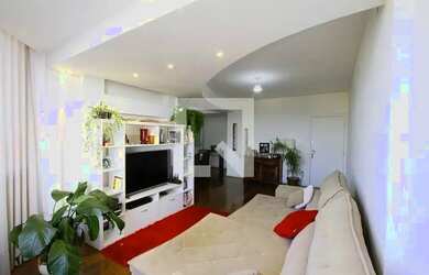 Imagem: O apartamento possui 4 Dormitórios, 4 Banheiros, 3 Vagas na