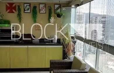 Imagem: O apartamento possui 2 Dormitórios, 2 Banheiros, 1 Vaga na