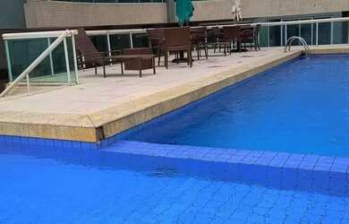 Imagem: O apartamento possui 1 Dormitório, 1 Banheiro, 1 Vaga na garagem