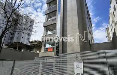 Imagem: O apartamento possui 4 Dormitórios, 4 Banheiros, 3 Vagas na