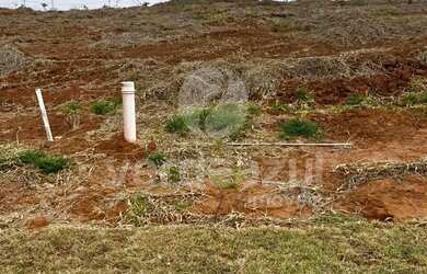 Imagem: O terreno possui 220m² de Área e Imóvel novo e está localizado