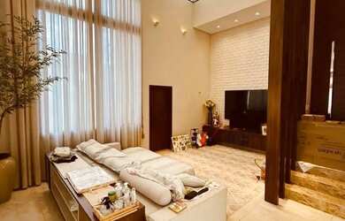 Imagem: A casa em condomínio possui 3 Dormitórios, 4 Banheiros, 4