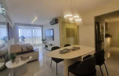 Imagem: O apartamento possui 3 Dormitórios, 3 Banheiros, 2 Vagas na