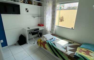 Imagem: A casa em condomínio possui 3 Dormitórios, 3 Banheiros, 2