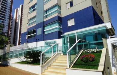 Imagem: O apartamento possui 3 Dormitórios, 2 Banheiros, 2 Vagas na