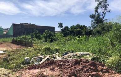 Imagem: O terreno possui 360m² de Área e está localizado em Itapoá