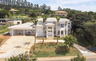 Imagem 1: Seu lar projetado por Rogério Perez à venda na Fazenda da Grama