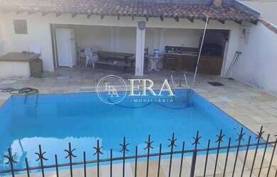 Imagem: A casa em condomínio possui 4 Dormitórios, 5 Banheiros, 5