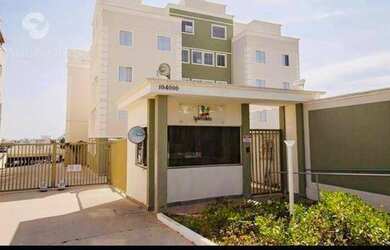 Imagem: O apartamento possui 3 Dormitórios, 1 Banheiro, 1 Vaga na garagem