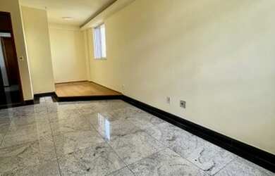 Imagem: O depósito possui 1 Vaga na garagem, 32m² de Área e está