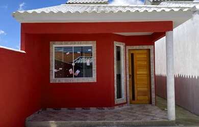 Imagem: A casa possui 2 Dormitórios, 2 Banheiros, 1 Vaga na garagem