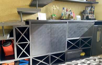 Imagem: O apartamento possui 3 Dormitórios, 2 Banheiros, 1 Vaga na