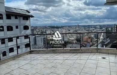 Imagem: O apartamento na cobertura possui 4 Dormitórios, 2 Banheiros