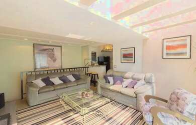 Imagem: O apartamento na cobertura possui 4 Dormitórios, 5 Banheiros