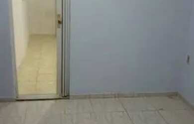 Imagem 3: Alugo casa. 1 Banheiroe1 Dormitório