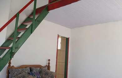 Imagem: A casa possui 2 Dormitórios, 2 Banheiros e está localizado