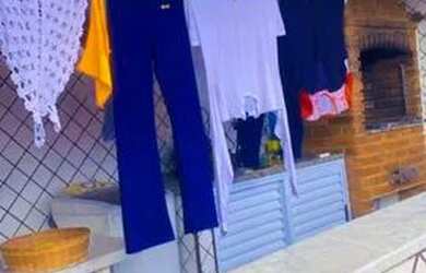 Imagem 14: Casa para locação. Churrasqueira, Varanda, Guarda roupae2 Vagas na garagem