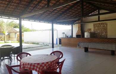 Imagem 8: Casa em Guapimirim. Piscina, Churrasqueira, Varandae560m² de Área