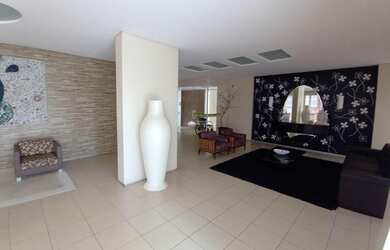 Imagem: O apartamento possui 2 Dormitórios, 1 Banheiro, 2 Vagas na