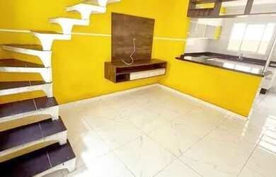 Imagem: A casa possui 2 Dormitórios, 1 Banheiro, 1 Vaga na garagem