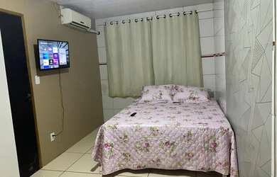 Imagem: O apartamento possui 1 Dormitório, 1 Banheiro, 1 Vaga na garagem