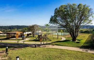 Imagem: O terreno possui 515m² de Área e está localizado em Loteamento