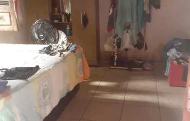 Imagem 4: Vende se uma casa no parque jair ou troco por outra, valor $20 mil