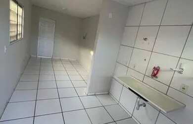 Imagem: A casa possui 2 Dormitórios, 1 Banheiro, 30m² de Área e