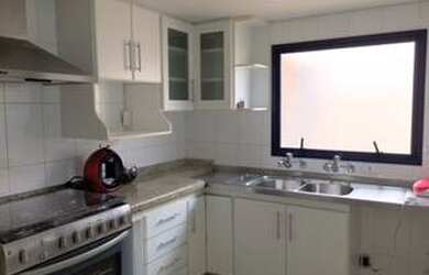 Imagem: A casa em condomínio possui 3 Dormitórios, 4 Banheiros, 4