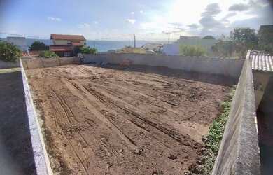 Imagem: O terreno possui 442m² de Área e está localizado em Boqueirão