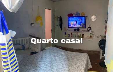 Imagem: A casa possui 2 Dormitórios, 1 Banheiro, 4 Vagas na garagem