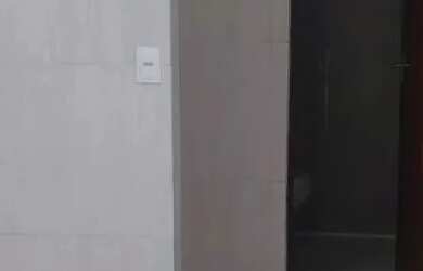 Imagem: O apartamento possui 2 Dormitórios, 1 Banheiro e 80m² de Área