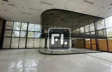 Imagem: O depósito possui 5 Vagas na garagem, 918m² de Área e está