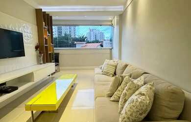 Imagem: O apartamento possui 3 Dormitórios, 2 Banheiros, 2 Vagas na