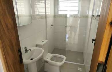 Imagem 6: Casa para aluguel possui 100 metros quadrados com 3 quartos