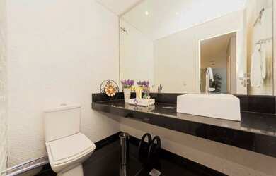 Imagem 7: Casa com piscina no condomínio Villa Lobos