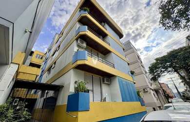 Imagem 2: Duplex com dois dormitórios e vaga de garagem no centro da cidade