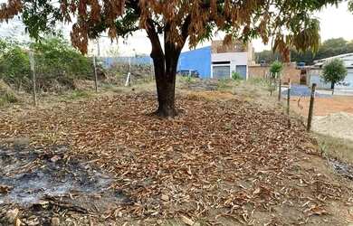 Imagem 3: Vende-se Lindo Terreno no Bairro Vilagi do Lago I, Montes Claros