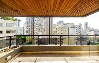 Imagem 6: Apartamento de 240 m² com luz natural, planta generosa e privacidade...