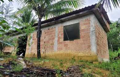 Imagem: O terreno possui 300m² de Área e está localizado em Nova
