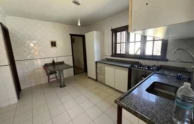 Imagem 11: Vende-se casa térrea em condomínio em Abrantes