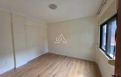 Imagem 14: APARTAMENTO NO EDIFICIO ILHA BELLA AO LADO DO HOSPITAL DE CLINICAS